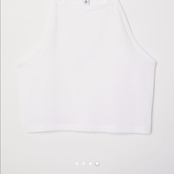 Crop top - Picture 2 of 4